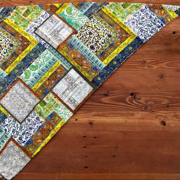 New Scarf - Picture 3 of 9